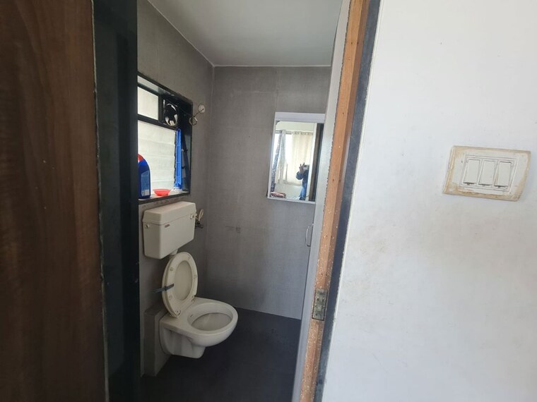 Bathroom, samarth nagar 1 Bedroom 410 Sq.Ft. Apartment In Samarth Nagar Mumbai 10159766