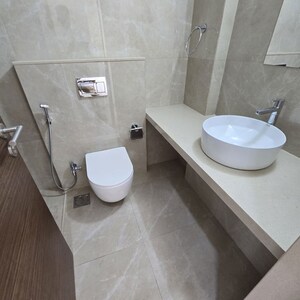 Bathroom in 3.5 BHK Apartment at Kohinoor Square Altissimo, Dadar West – for Sale