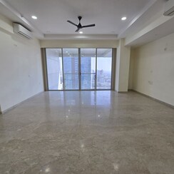 3.5 BHK + Servant Room Apartment For Sale in Kohinoor Square Altissimo