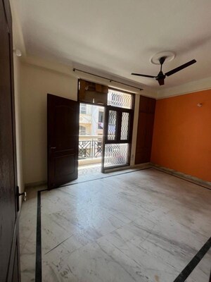 3 BHK Builder Floor For Rent in Malviya Nagar