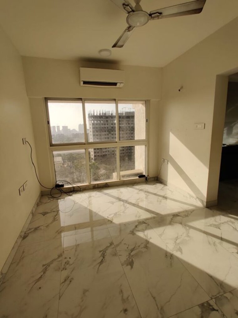 Bedroom, raheja-ridgewood 3 Bedroom 1500 Sq.Ft. Apartment In Goregaon East Mumbai 10239814