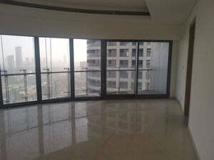Room in 4 BHK Apartment at Lodha World View, Worli – for Rent