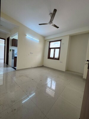 Room in 1 BHK Builder Floor at Chattarpur – for Rent