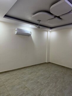 3 BHK + Extra Room Builder Floor For Rent in Rajouri Garden