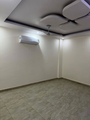 3 BHK Builder Floor For Rent in Rajouri Garden