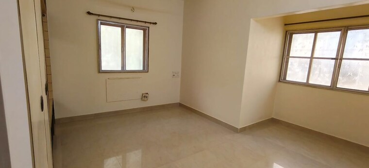 Room, mp-pandurangwadi-laxmi-niwas-chs 2 Bedroom 950 Sq.Ft. Apartment In Goregaon East Mumbai 10239872