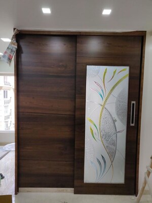 Furnished Amenities in 2.5 BHK Apartment at Kanakia Paris, Bandra East – for Rent