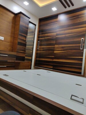 Furnished Amenities in 2.5 BHK Apartment at Kanakia Paris, Bandra East – for Rent