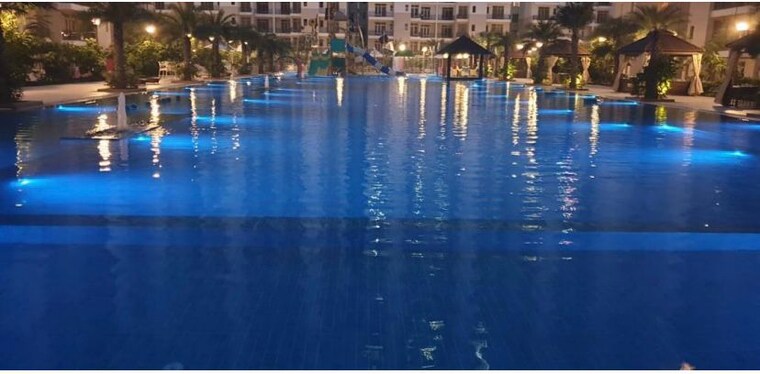 Swimming Pool, omaxe-r2 3 Bedroom 1575 Sq.Ft. Apartment In Gomti Nagar Lucknow 10216871