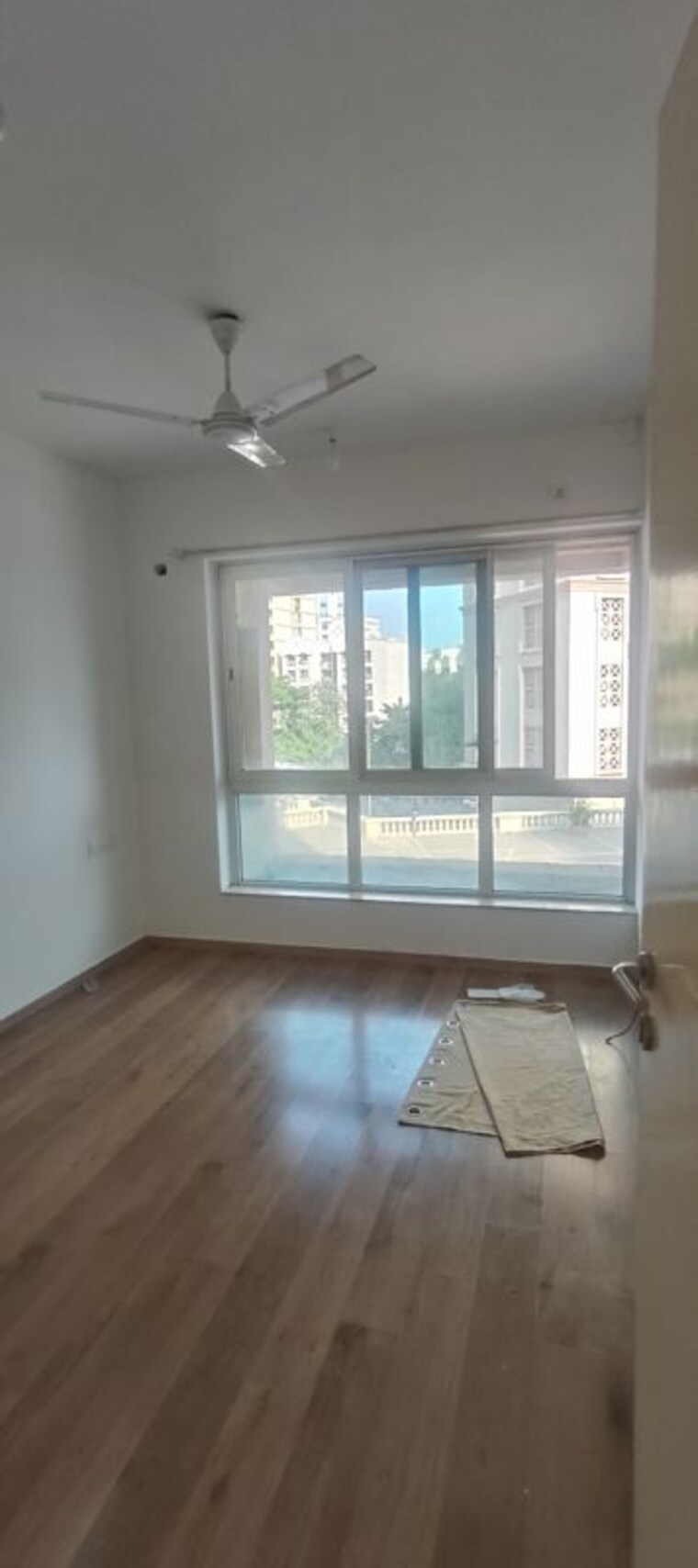 Room, hiranandani-meadows 3 Bedroom 1400 Sq.Ft. Apartment In Manpada Thane 10239834