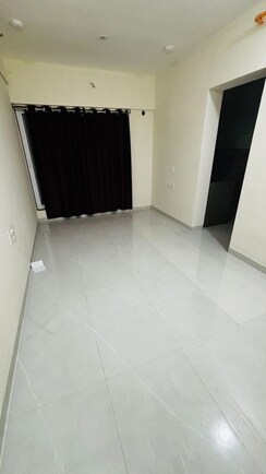 1 BHK + Extra Room Apartment For Rent in Swastik Tulip