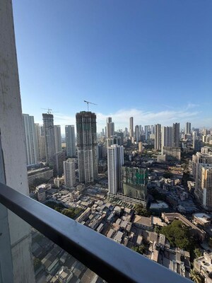 2 BHK Apartment For Sale in Marathon Monte South, Byculla West