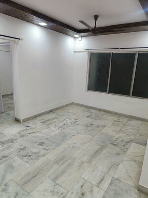 Room in 2 BHK Apartment at Riddhi Garden, Malad East – for Rent