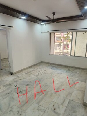 Room in 2 BHK Apartment at Riddhi Garden, Malad East – for Rent