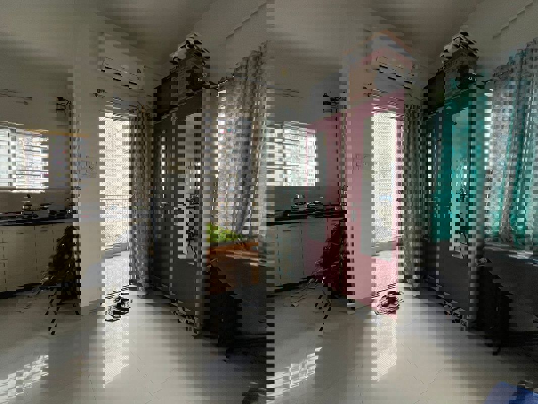 Studio  465 Sq.Ft. Apartment in Amanora Metro Tower