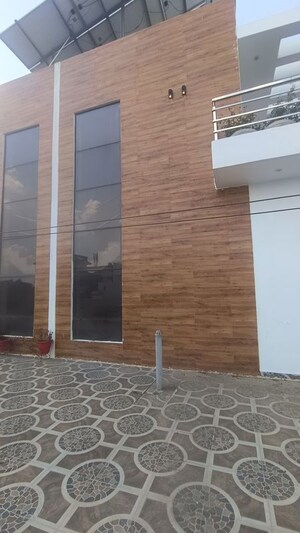 Bathroom in 2 BHK Builder Floor at Manas Enclave Phase II, Indira Nagar – for Rent