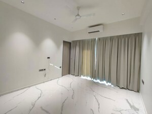 Bedroom in 4 BHK Apartment at Windsor Grande Residences, Andheri West – for Sale