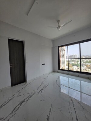 Room in 3 BHK Apartment at H Rishabraj Serenity Decks, Goregaon East – for Rent