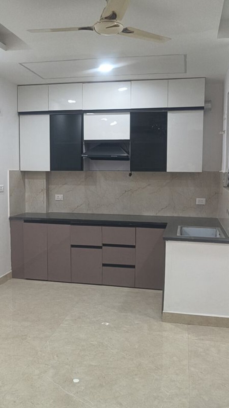 Kitchen, noida extension 2 Bedroom 980 Sq.Ft. Builder Floor In Noida Extension Greater Noida 10239991