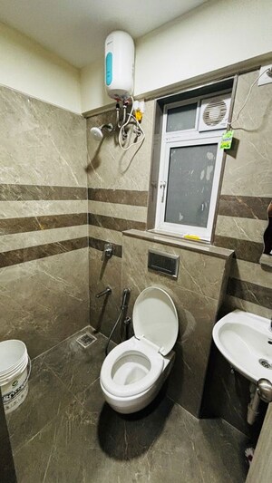 Bathroom in 1 BHK Apartment at Swastik Tulip, Vikhroli East – for Rent