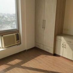 2 BHK + Servant Room Apartment For Sale in Pioneer Park Phase 1