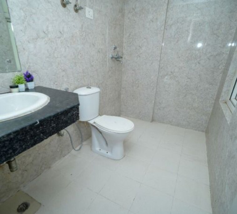 Bathroom, mapsko-royale-ville 3.5 Bedroom 1790 Sq.Ft. Apartment In Sector 82 Gurgaon 10240542
