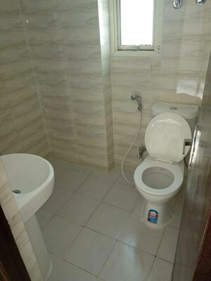 Bathroom in 3 BHK Apartment at Amrapali Golf Homes, Sector 4 Greater Noida – for Rent