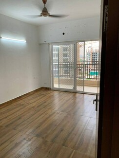 3 BHK Apartment For Rent in Amrapali Golf Homes