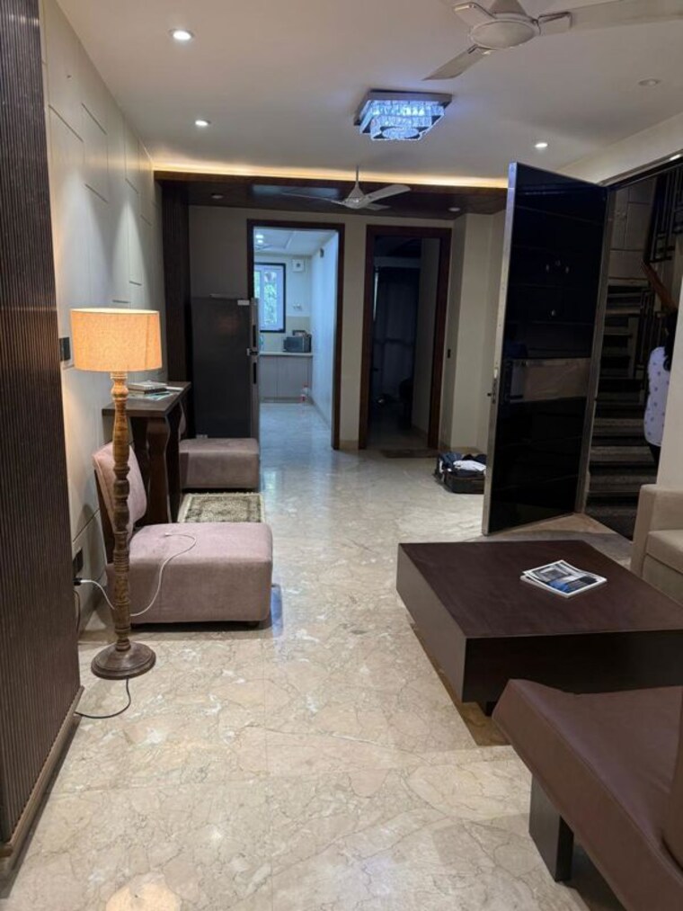 Living Room, saket 3 Bedroom 125 Sq.Ft. Builder Floor In Saket Delhi 10240482