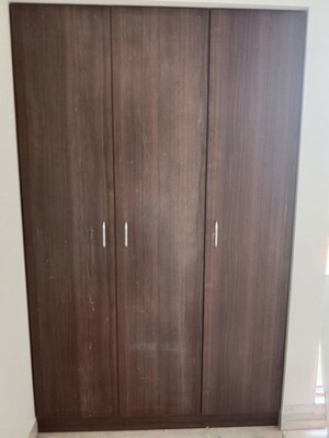 Furnished Amenities in 1 BHK Apartment at Lodha Crown Quality Homes, Majiwada – for Rent