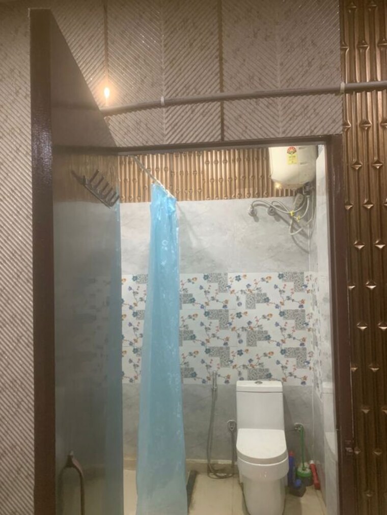 Bathroom, adani-samsara 3 Bedroom 270 Sq.Yd. Builder Floor In Sector 60 Gurgaon 10240376