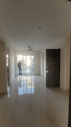 Room in 2.5 BHK Builder Floor at M3M Soulitude, Sector 89 – for Rent