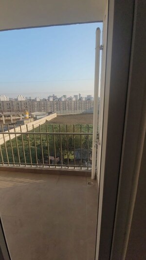 Balcony in 2.5 BHK Builder Floor at M3M Soulitude, Sector 89 – for Rent