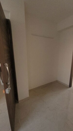 Room in 2.5 BHK Builder Floor at M3M Soulitude, Sector 89 – for Rent