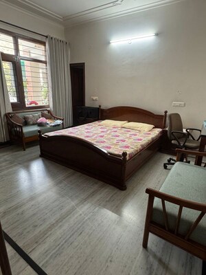 Bedroom in 2 BHK Independent House at Panchkula Urban Estate – for Rent