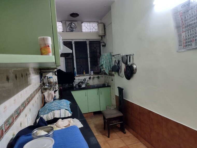 Team Area, sector 19 6 Bedroom 180 Sq.Mt. Independent House In Sector 19 Noida 10240661