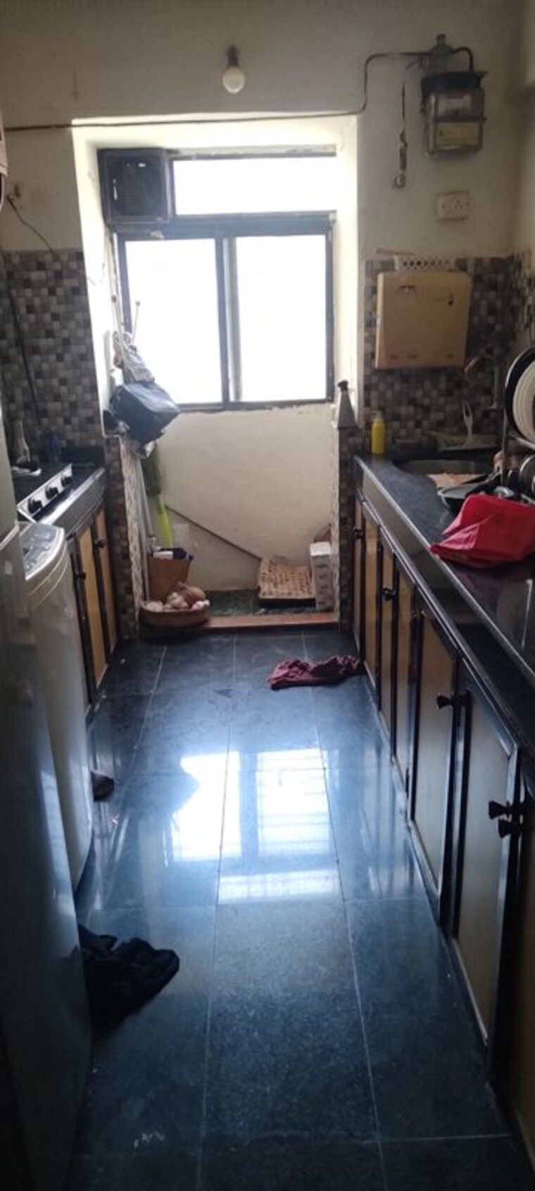 Kitchen, n-g-garden 1.5 Bedroom 425 Sq.Ft. Apartment In Kandivali West Mumbai 10240844