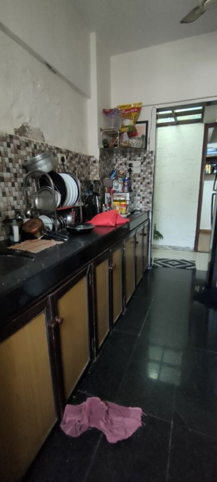 Kitchen, n-g-garden 1.5 Bedroom 425 Sq.Ft. Apartment In Kandivali West Mumbai 10240844