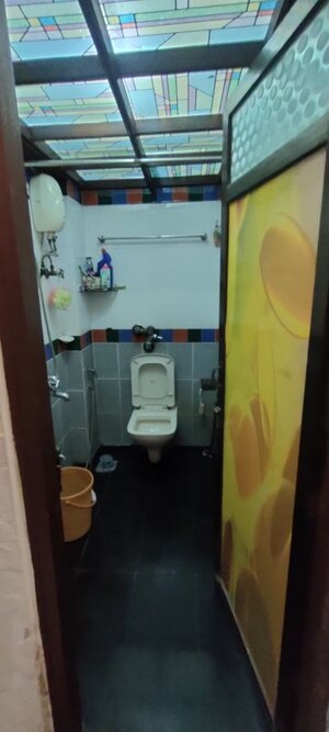 Bathroom in 1.5 BHK Apartment at N G Garden, Kandivali West – for Sale