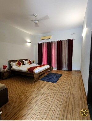 Bedroom in 3 BHK Builder Floor at Whiteland Blissville, Sector 76 – for Sale