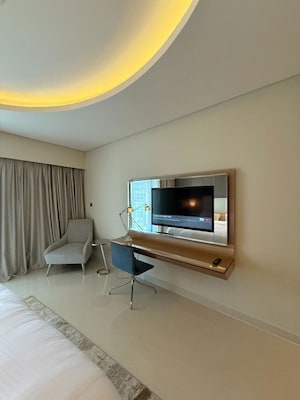 Living Room in 3.5 BHK Builder Floor at Sector 8 – for Rent