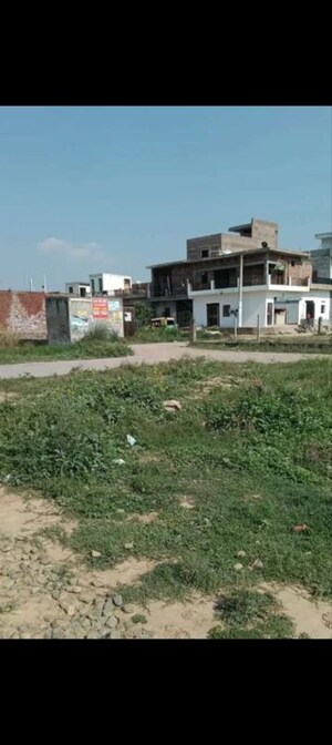  Plot For Sale in Sector 80