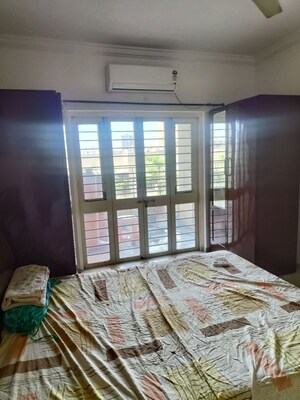 Bedroom in 2 BHK Apartment at GK Rose Valley, Pimple Saudagar – for Rent