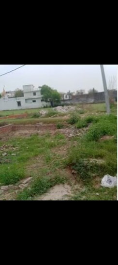 Plot For Sale in Sector 80