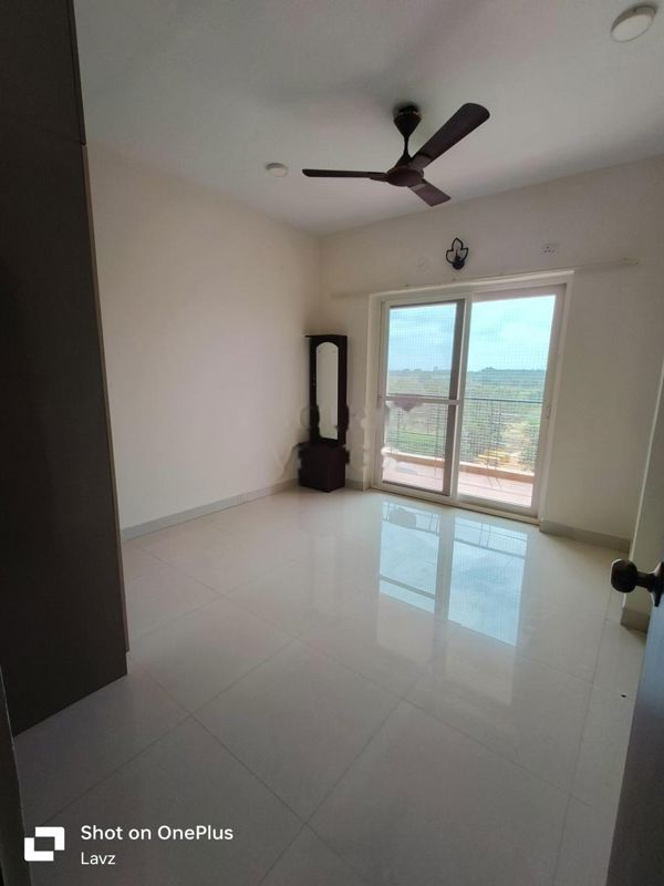 3 BHK Apartment For Rent in Hallmark Skyrena