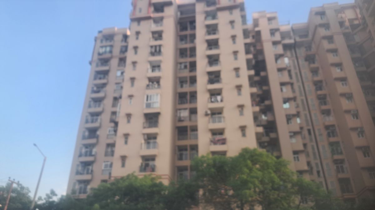 5 BHK + Pooja Room,Store Room Penthouse For Sale in Amrapali Princely Estate