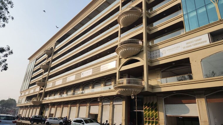 Exterior View, lig colony Commercial Showroom 725 Sq.Ft. In Lig Colony Indore 10241225