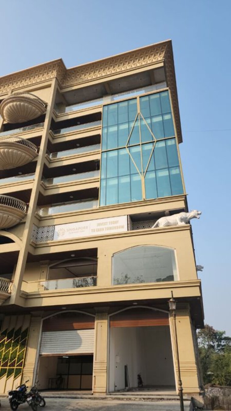 Exterior View, lig colony Commercial Showroom 725 Sq.Ft. In Lig Colony Indore 10241225