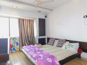 Bedroom in 6 BHK Apartment at Dhavalgiri CHS, Goregaon East – for Sale