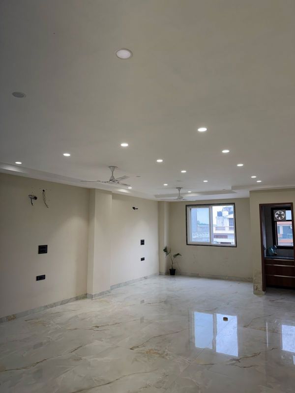 Office Space For Rent in Rajouri Garden